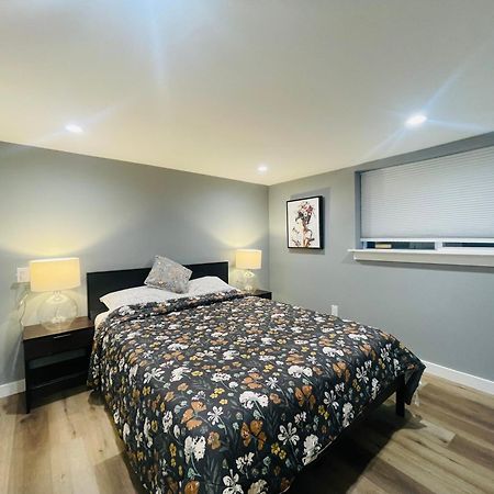 Green Lake 1St Line Home D Full Modern Remodeled Seattle Bagian luar foto