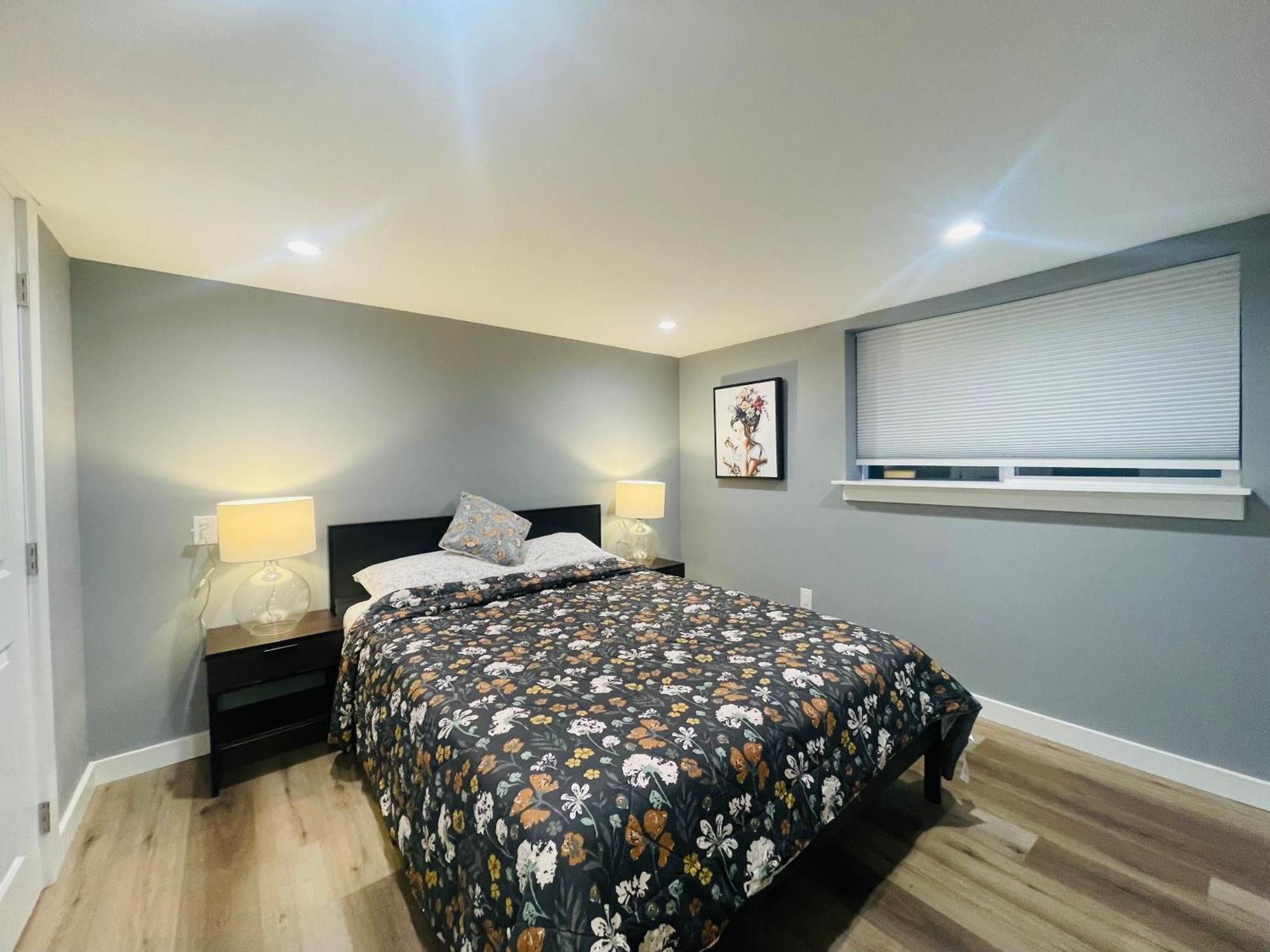 Green Lake 1St Line Home D Full Modern Remodeled Seattle Bagian luar foto