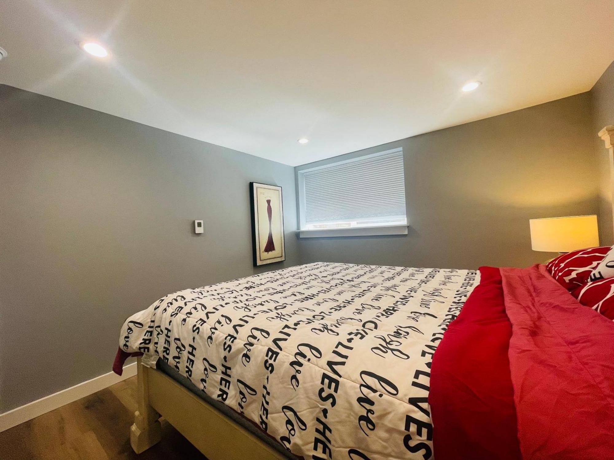 Green Lake 1St Line Home D Full Modern Remodeled Seattle Bagian luar foto